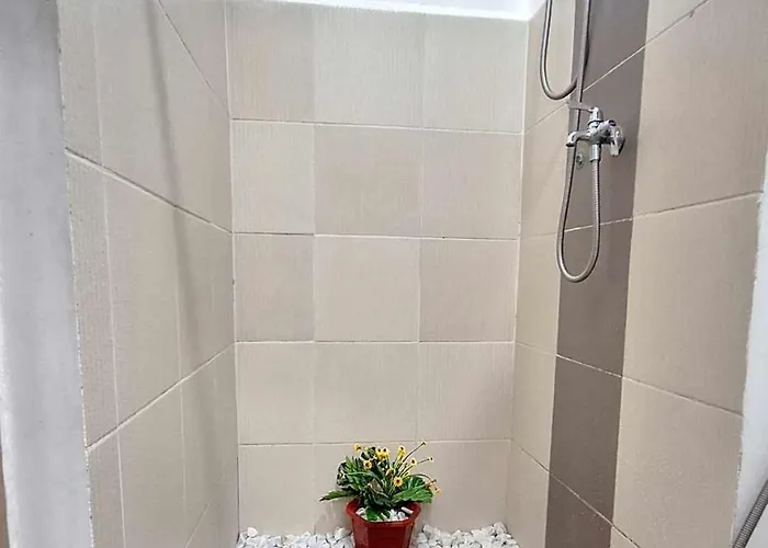 Cozy 1 Bed Unit Wifi In Grace Residences Taguig *